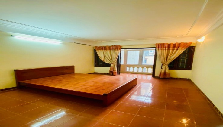 Cho thuê nhà ngõ ô tô 9 Lê Đức Thọ, Nam Từ Liêm, 4 tầng, 50m2, 5 ngủ, 18 Triệu